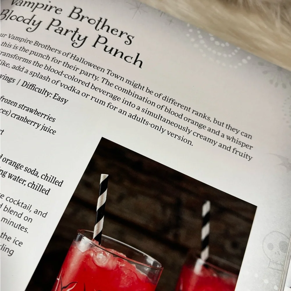 The Nightmare Before Christmas: The Official Cookbook & Entertaining Guide